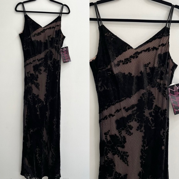 Vintage Y2K Niki Livas black burnout velvet maxi dress formal open back bias cut - Picture 2 of 14
